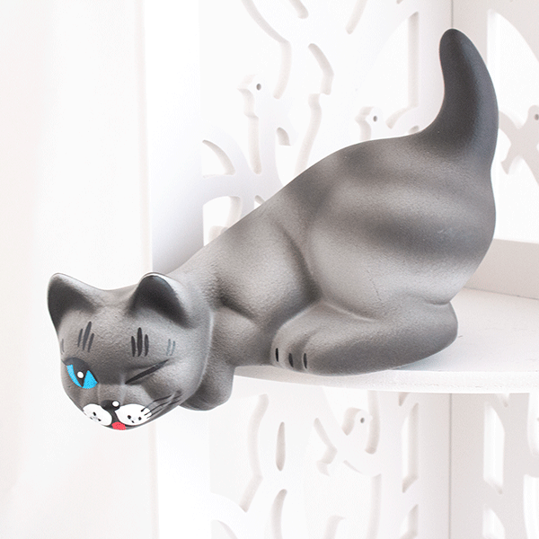 Кот на полку Шалун 20 см, керамика, матовый, в ассортименте