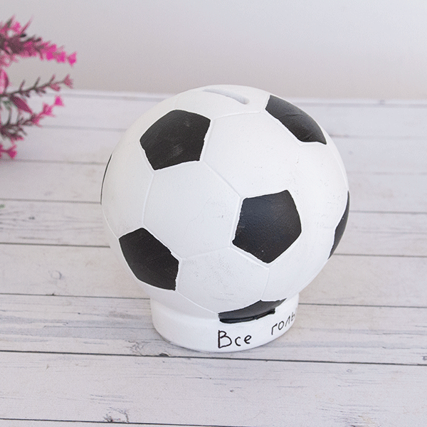 Копилка Мяч футбольный 12 см керамика в ассортименте