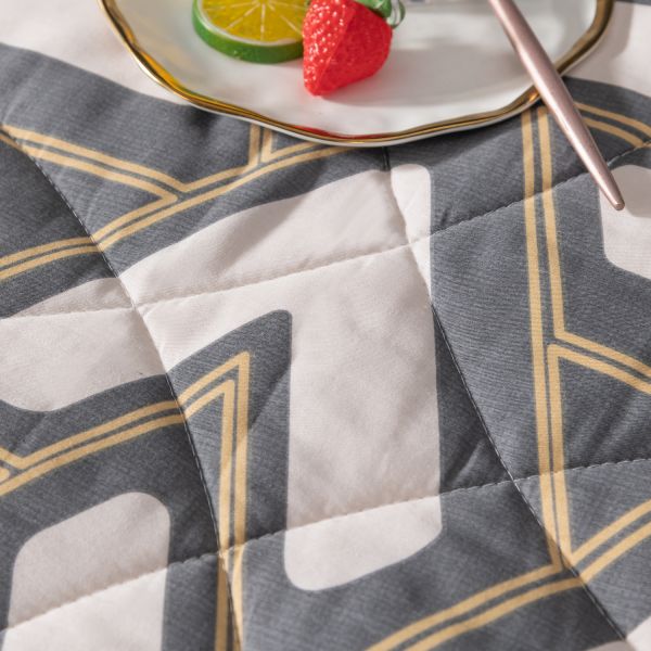 Комплект постельного белья Сатин с Одеялом (простынь на резинке) OBR058