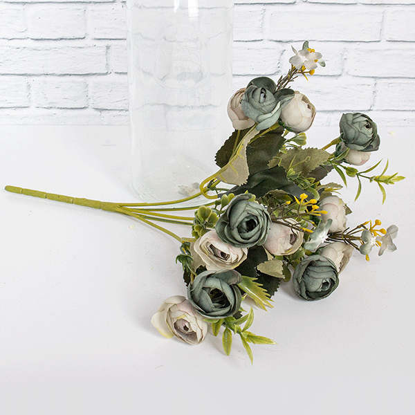 Веточка декоративная Камелия Мармеладка 30 см, цветы в ассорт.