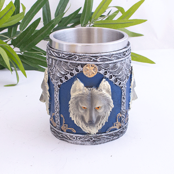 Кружка Три волка 400мл, металл, полистоун 3D, синяя и черненное серебро