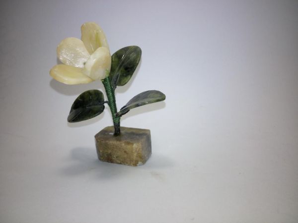 Цветок каменный h-10см