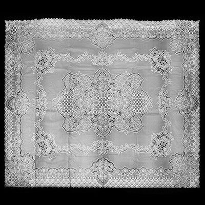 Скатерть ажурная "Фламандское кружево", белая, 120*150