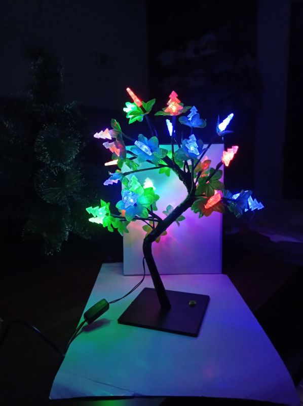 Светильник LED Дерево новогоднее на подставке RGB