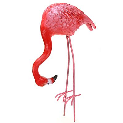 Скульптура-фигура для сада из полистоуна "Фламинго наклонившийся на железных ногах" 39х56см