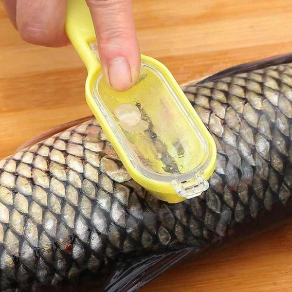 Рыбочистка "Пеликан" пластмассовое основание с ручкой, 16,5х3,5х2,5см
