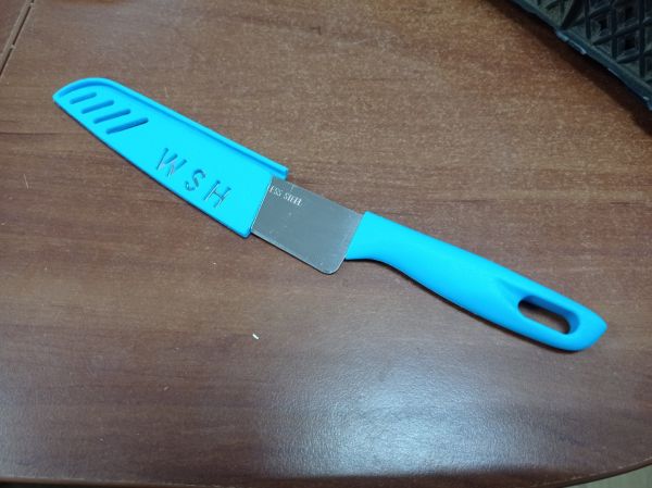 Нож кухонный для фруктов 22,5см из нерж. ст, пласт.руч, чехол
