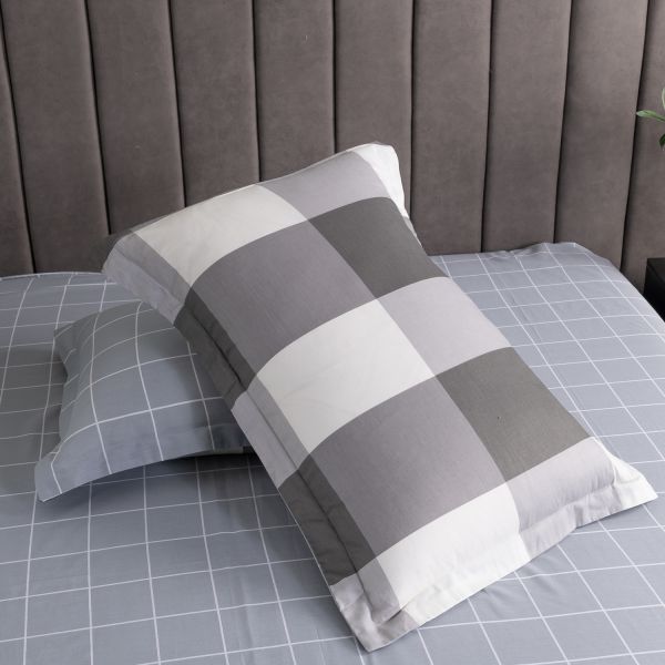 Комплект постельного белья Сатин с Одеялом (простынь на резинке) OBR075